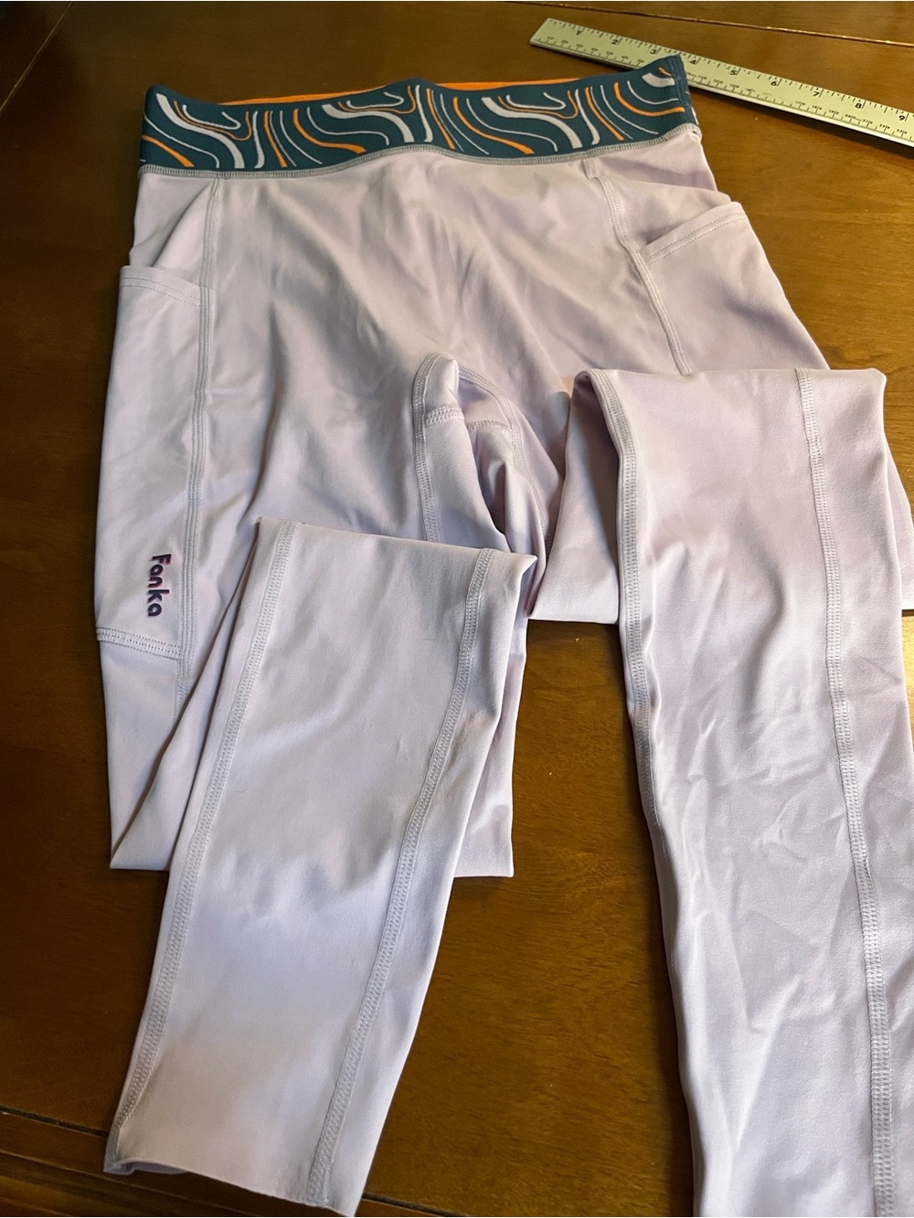 Fanka Lift and Curve Lavender Leggings with Patterned Waist Medium